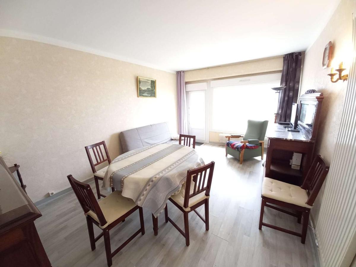 Appartement Front De Mer Avec Terrasse - 2 Chambres, Animaux Acceptes - Fr-1-674-16 Berck Bagian luar foto